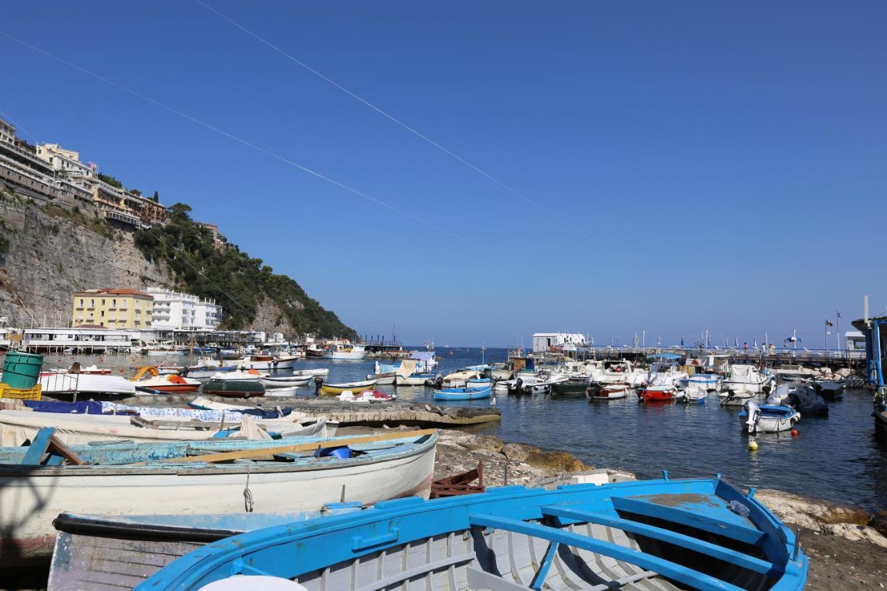 Happy Flat On The Sea Apartment Sorrento Exterior foto